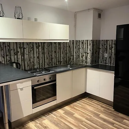 Workation, Centre, 4-5 Persons 3-4 Nights Best Offer, Nature Park Metro 1Min , 15 Min Palac Kultury, Balcony, Quiet, Easy Parking Chroniony Warschau Exterior foto